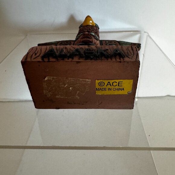 Alaska Totem Pole Resin Sculpture Hand Painted Home Decor Souvenir - Picture 8 of 11